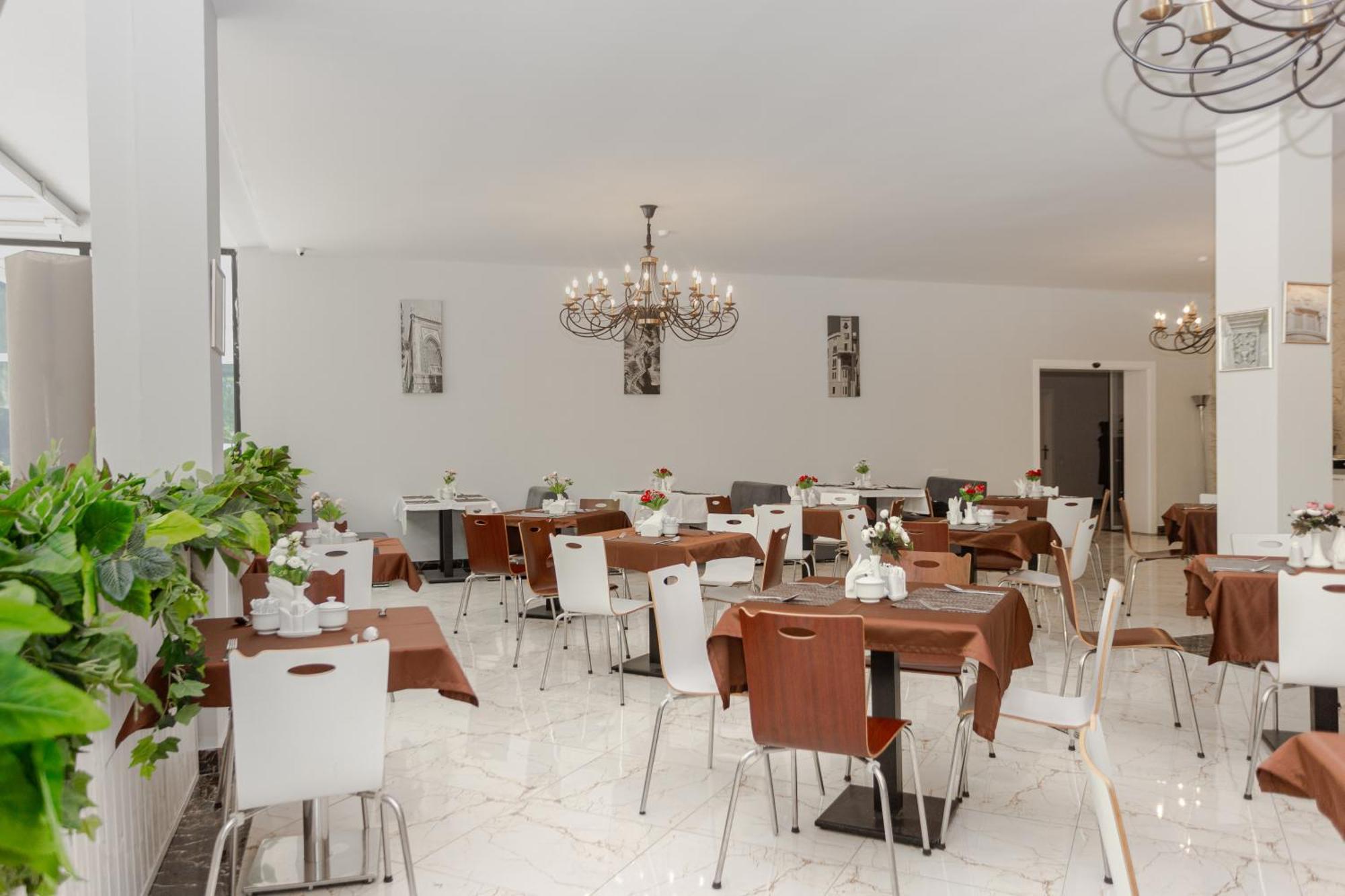 Maajid Quba Hotel&Restaurant Sanatorium Luaran gambar